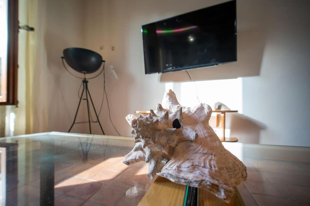 Air-Conditioned Loft In The Heart Of The Old Port Marseille Luaran gambar